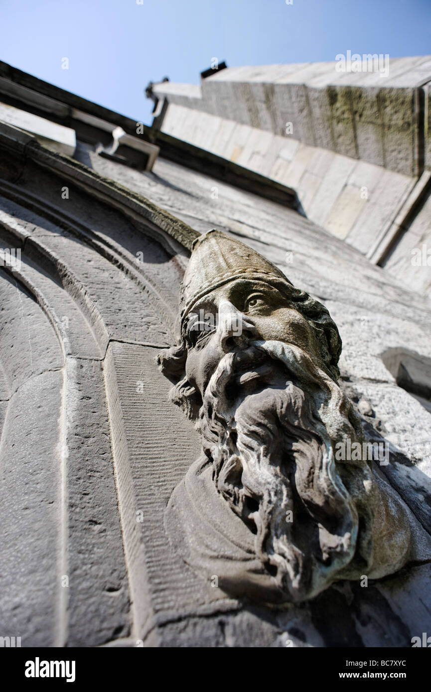 Dettagli architettonici accanto alla porta della cappella reale presso il Castello di Dublino Dublino Repubblica di Irlanda Foto Stock