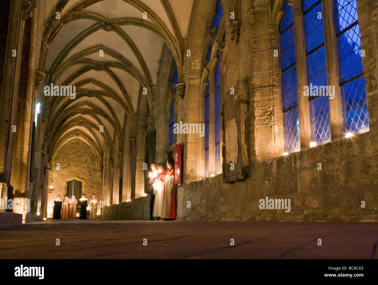 Klassischer Chorgesang im Zisterzienserkloster Walkenried Foto Stock