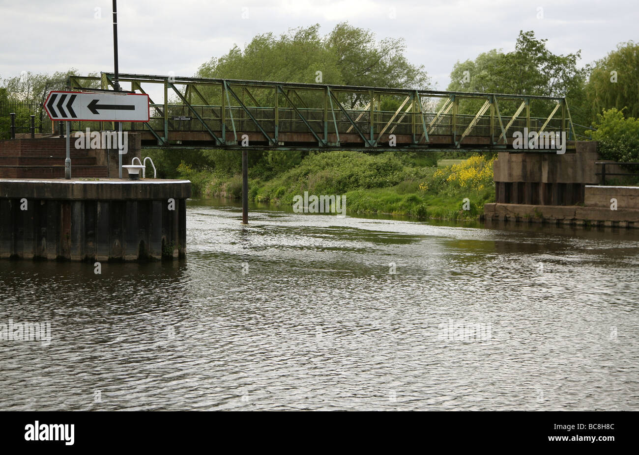 Newark on Trent Nottinghamshire Inghilterra GB UK 2009 Foto Stock