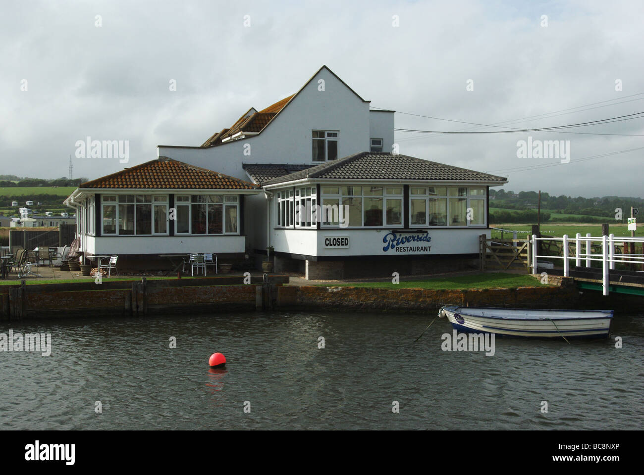 Il ristorante Riverside a West Bay, Bridport, Dorset, Regno Unito Foto Stock