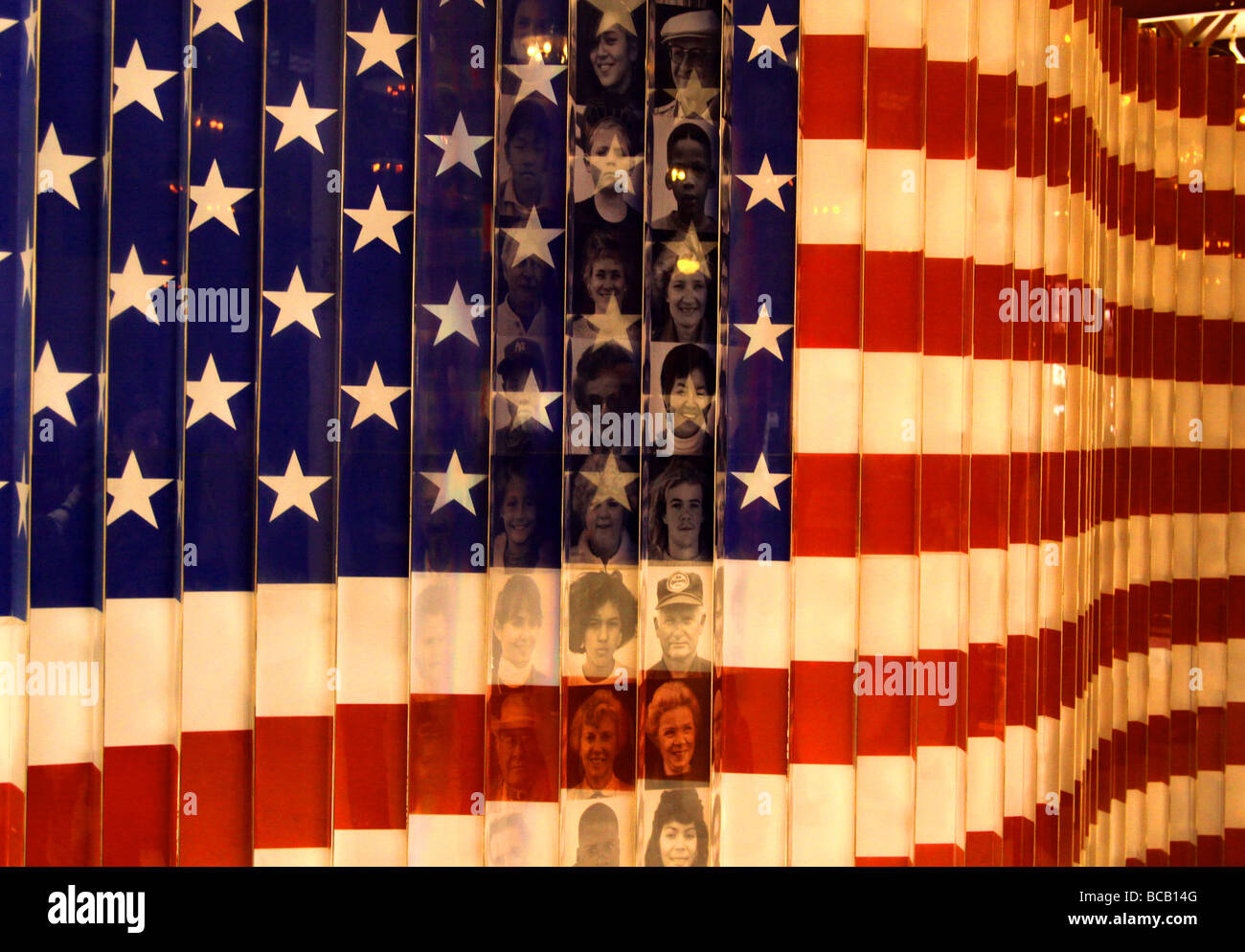 Bandiera degli Stati Uniti presso il Museo di immigrazione su Ellis Island, New York Foto Stock