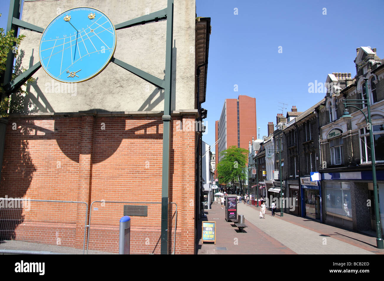 Meridiana, Ferroviaria Street, Chatham, Kent, England, Regno Unito Foto Stock