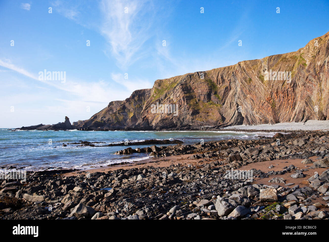 Hartland Quay North Devon Coast Heritage Estate sun England Regno Unito Regno Unito GB Gran Bretagna Isole Britanniche Europa UE Foto Stock