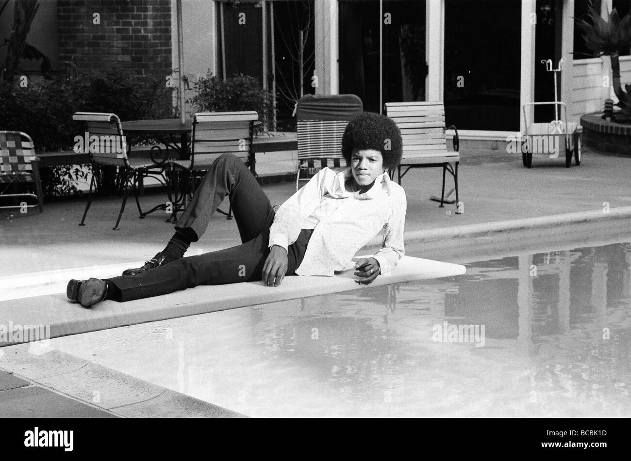 Jackson cinque a casa a Los Angeles il 23 febbraio 1973 Caption locale Tito Jackie Jermaine Marlon Michael Foto Stock