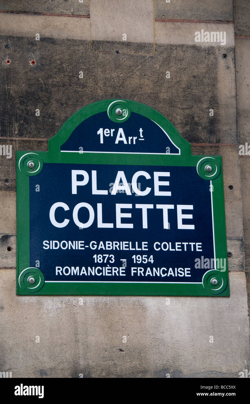 Place Colette Parigi Francia un cartello stradale della città francese Città Foto Stock