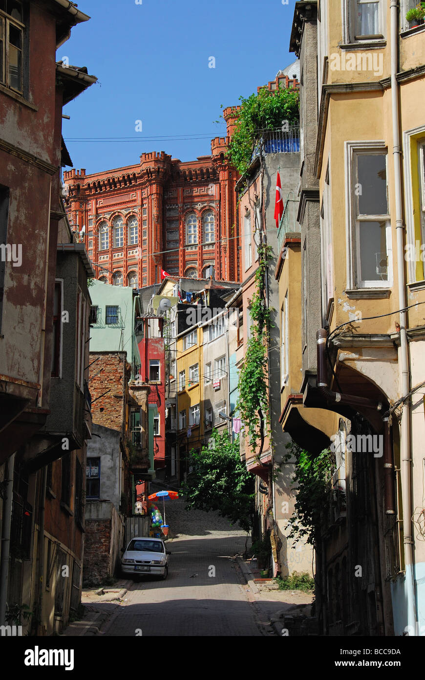 ISTANBUL, Turchia. Una strada nel quartiere Fener della città. 2009. Foto Stock