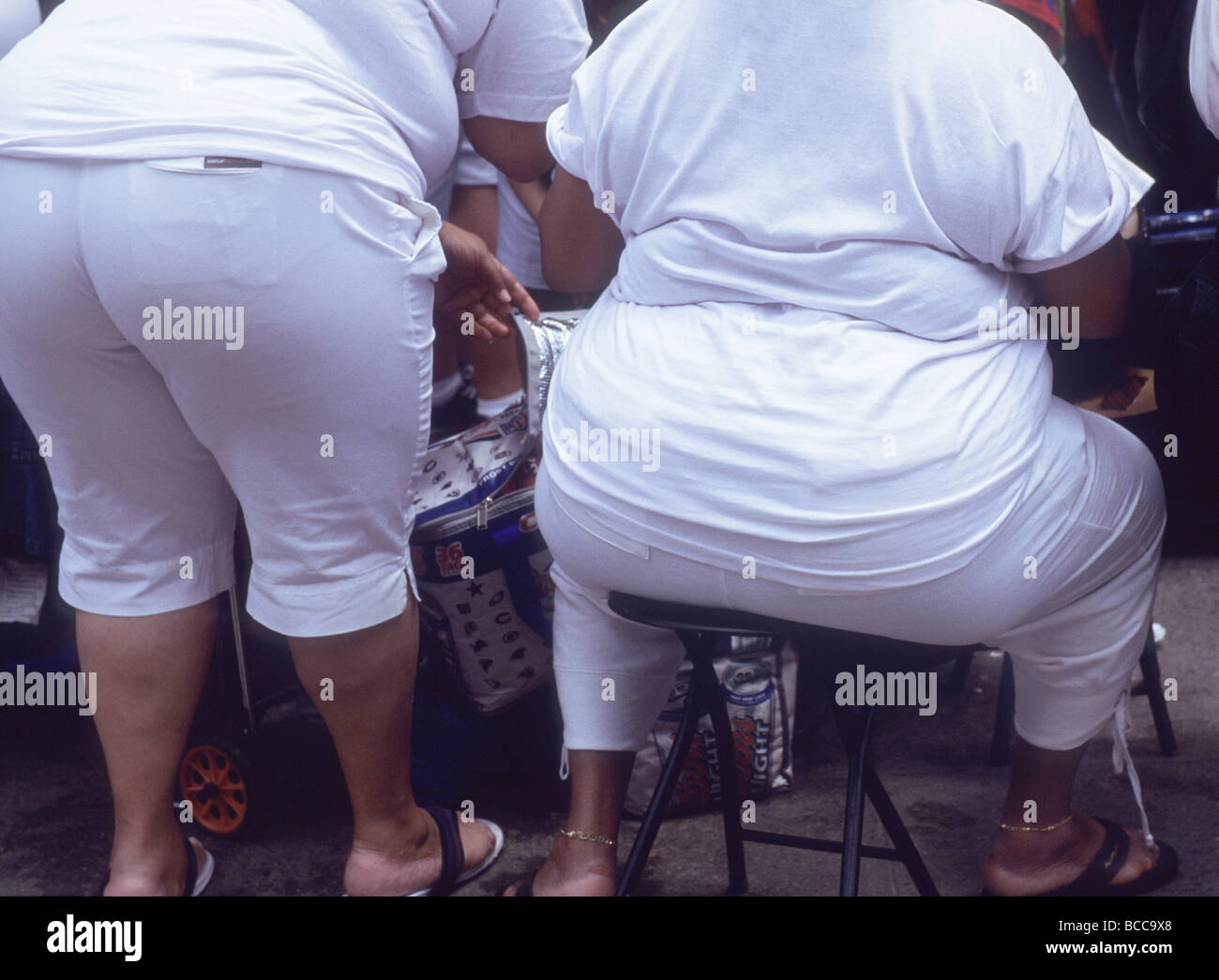 Donne grasse immagini e fotografie stock ad alta risoluzione - Alamy