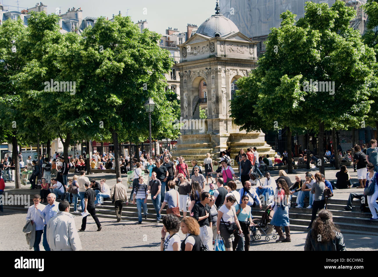 Parigi Fontana Halles Francia parigino francese Foto Stock