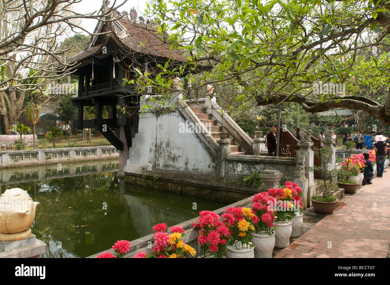 Pagoda su un pilastro ad Hanoi Vietnam Foto Stock