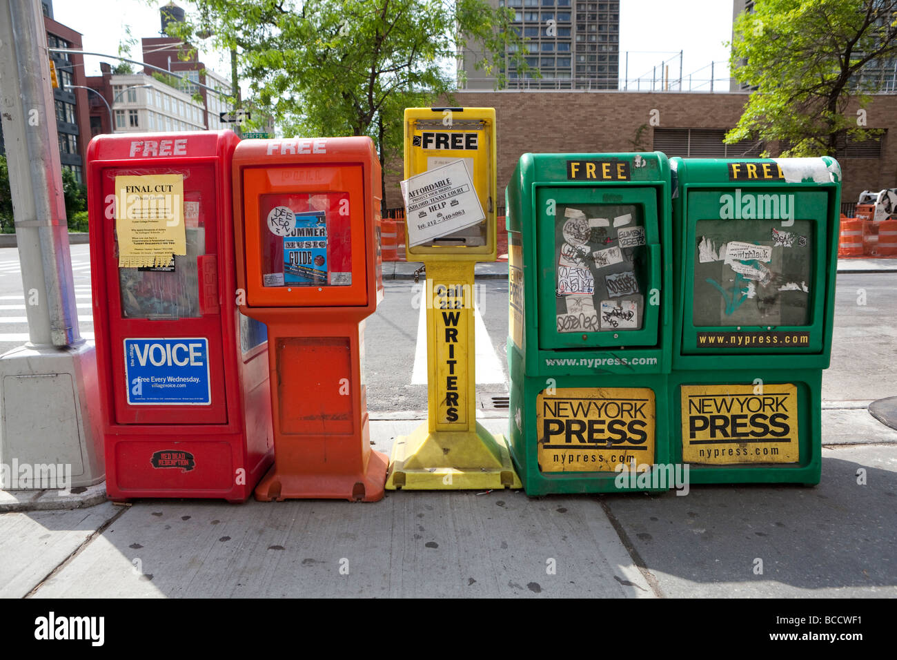 Giornale gratuito sorge in NYC Foto Stock
