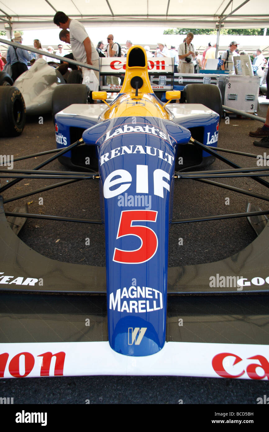 1992 Williams-Renault (FW14B) auto di Formula Uno, pilotato da Nigel Mansell, sul display al Festival di Goodwood di velocità, Luglio 2009 Foto Stock