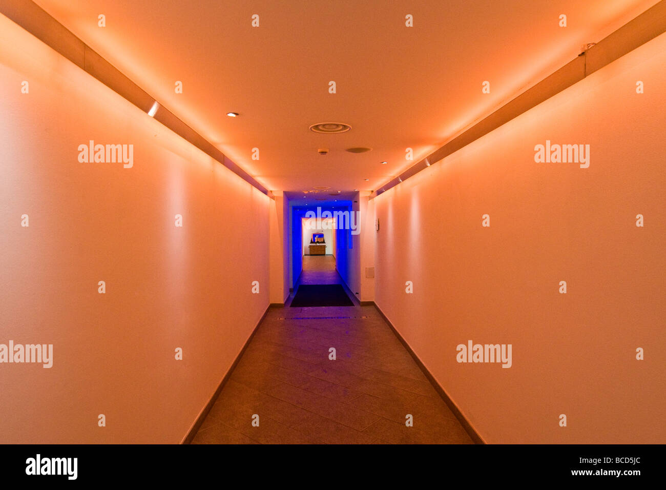 La cromoterapia Pré Saint Didier Spa Aosta Italia Foto Stock