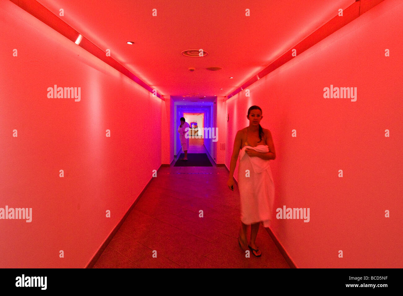 La cromoterapia Pré Saint Didier Spa Aosta Italia Foto Stock