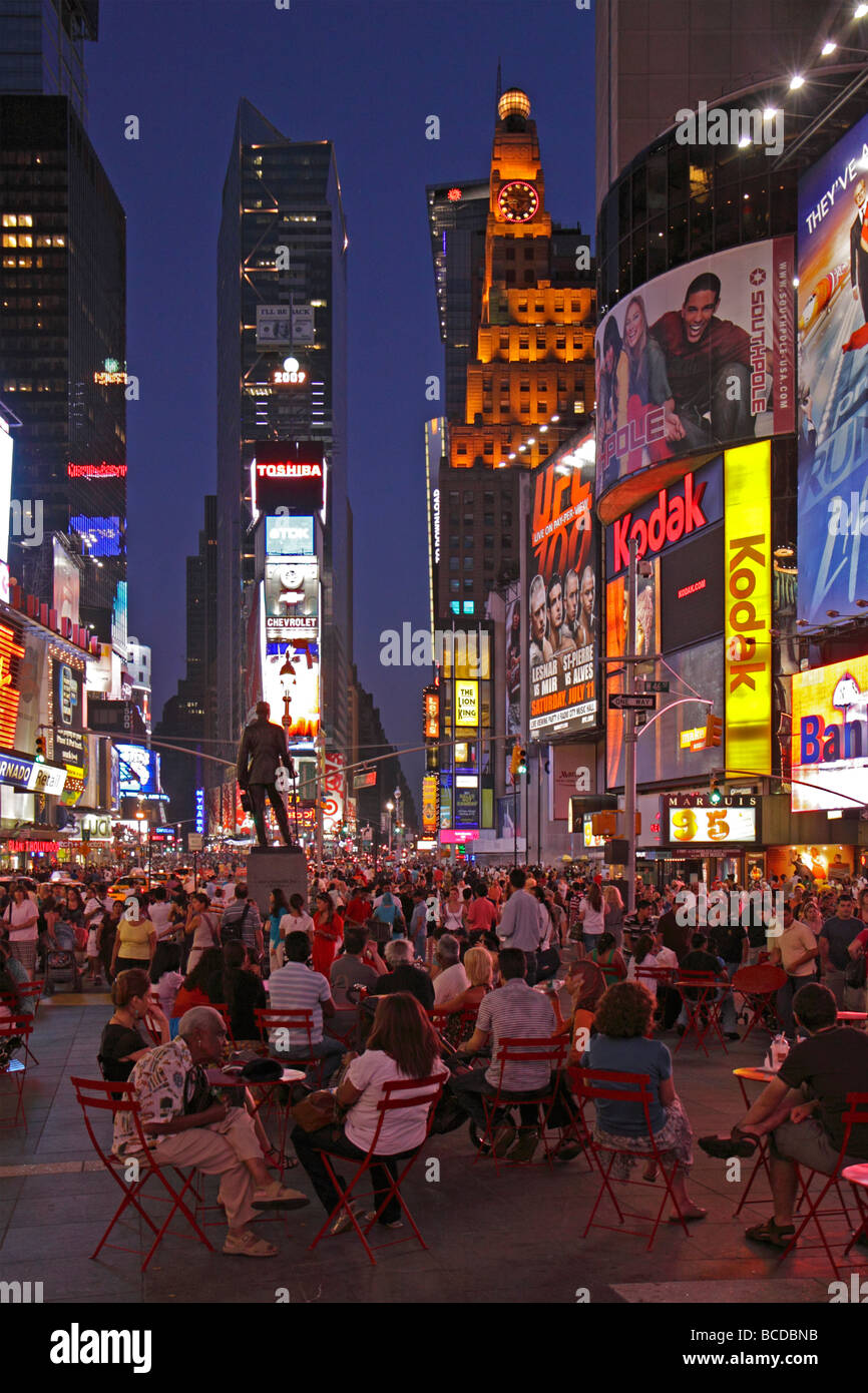 Sera fotografia di Times Square Manhattan, New York City Foto Stock