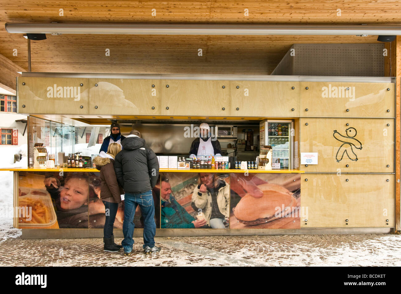 Cafe a Canazei Trento Italia Foto Stock