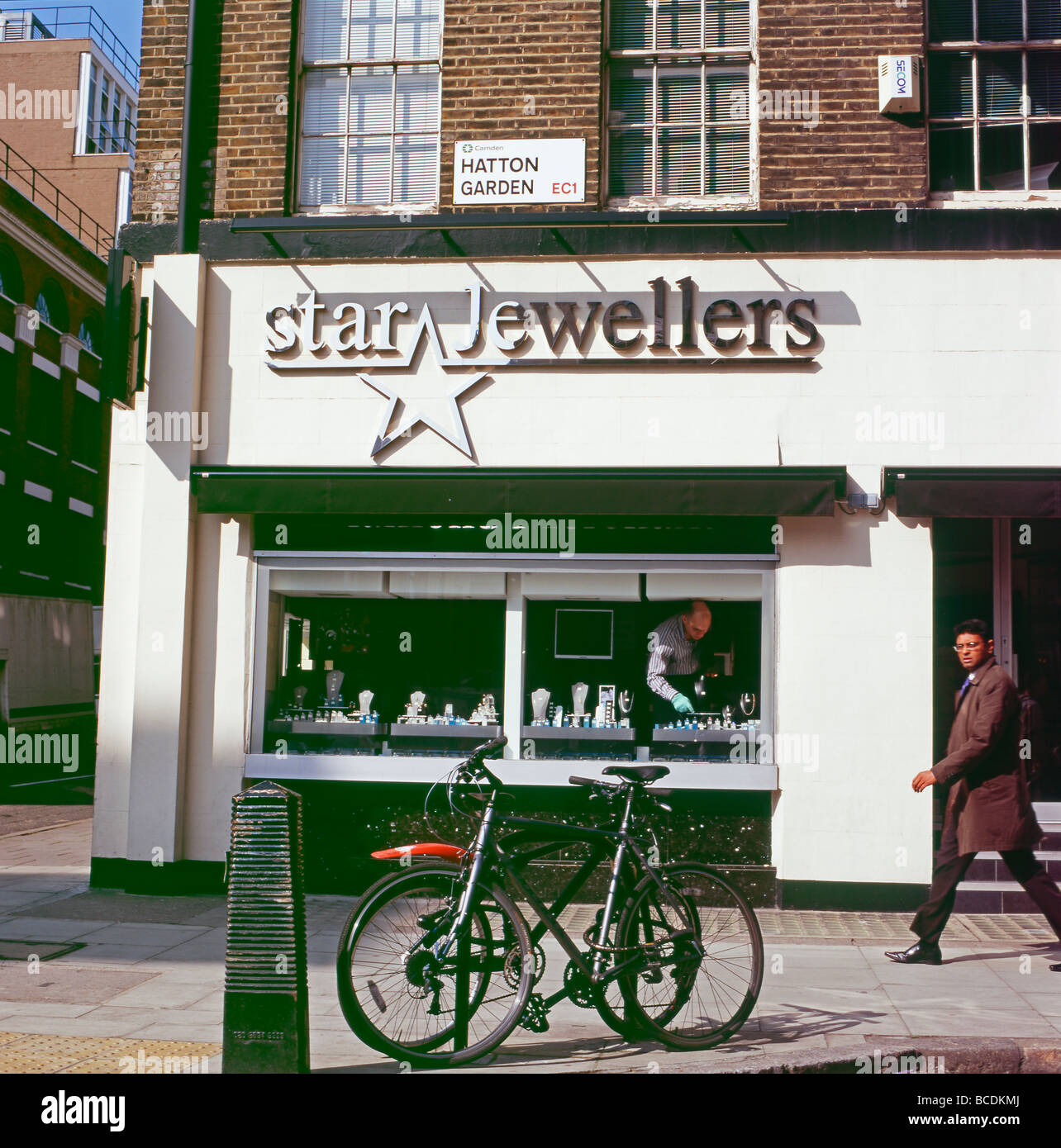 Star gioiellerie Hatton Garden Londra EC1 Inghilterra UK KATHY DEWITT Foto Stock