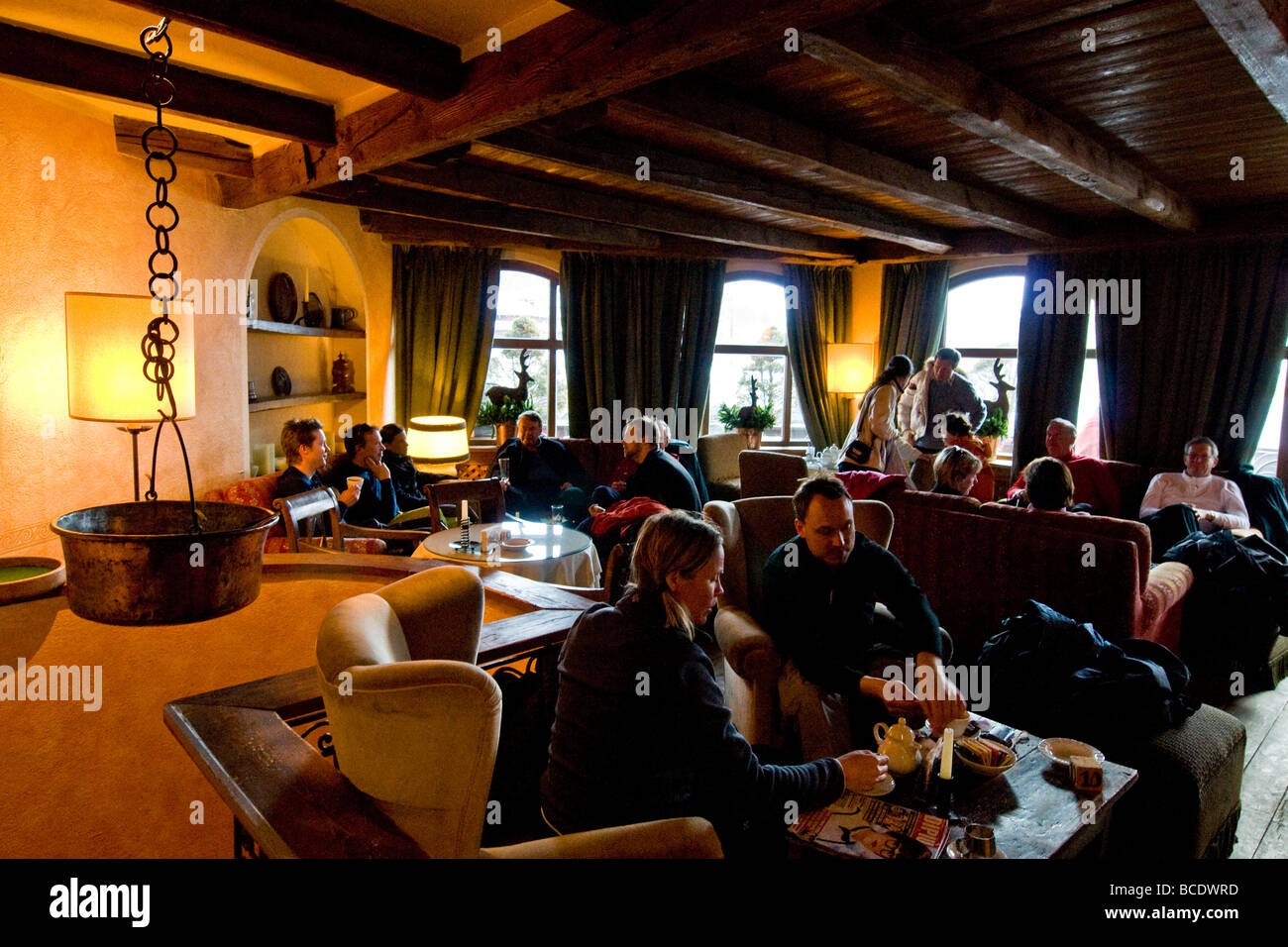 Cafe Le Samovar Cervinia Aosta Italia Foto Stock