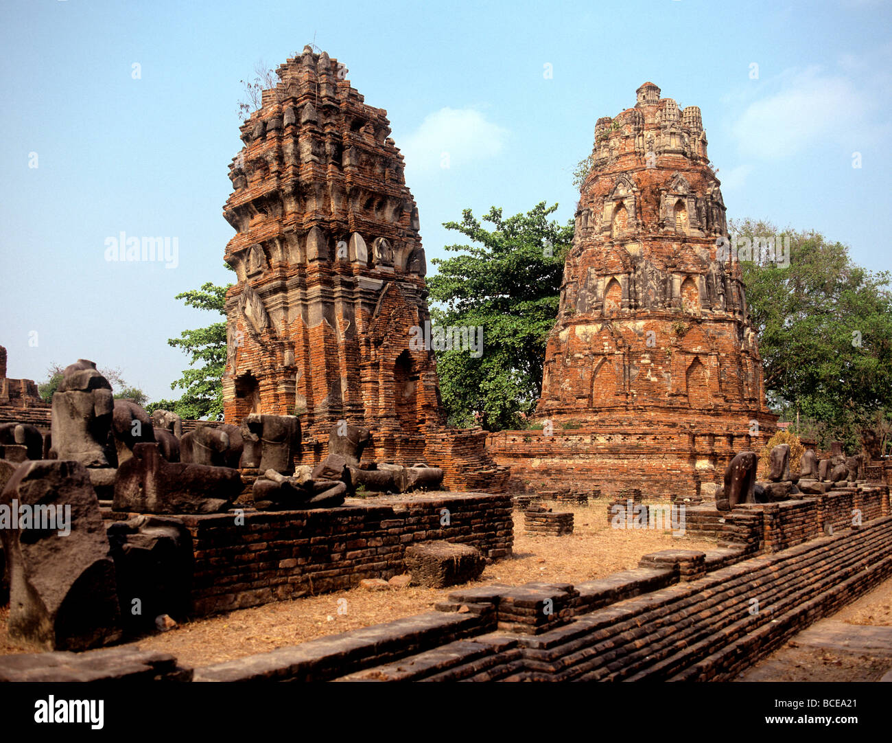 2208 Wat Mahathat Ayutthaya Tailandia Centrale Foto Stock