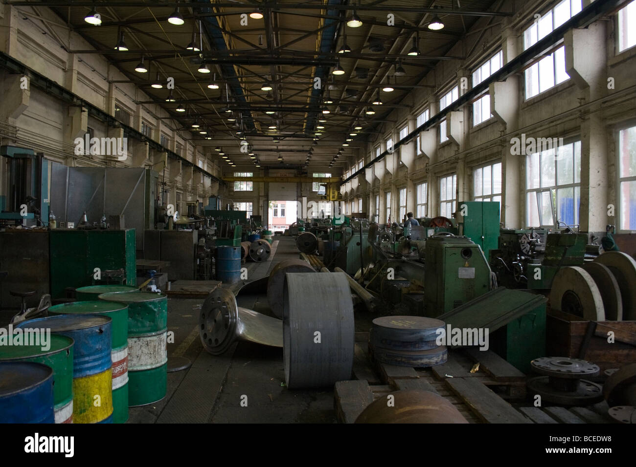 Interno della manifattura hall da 'Stocznia Remontowa' Cantiere di Danzica, Polonia Foto Stock