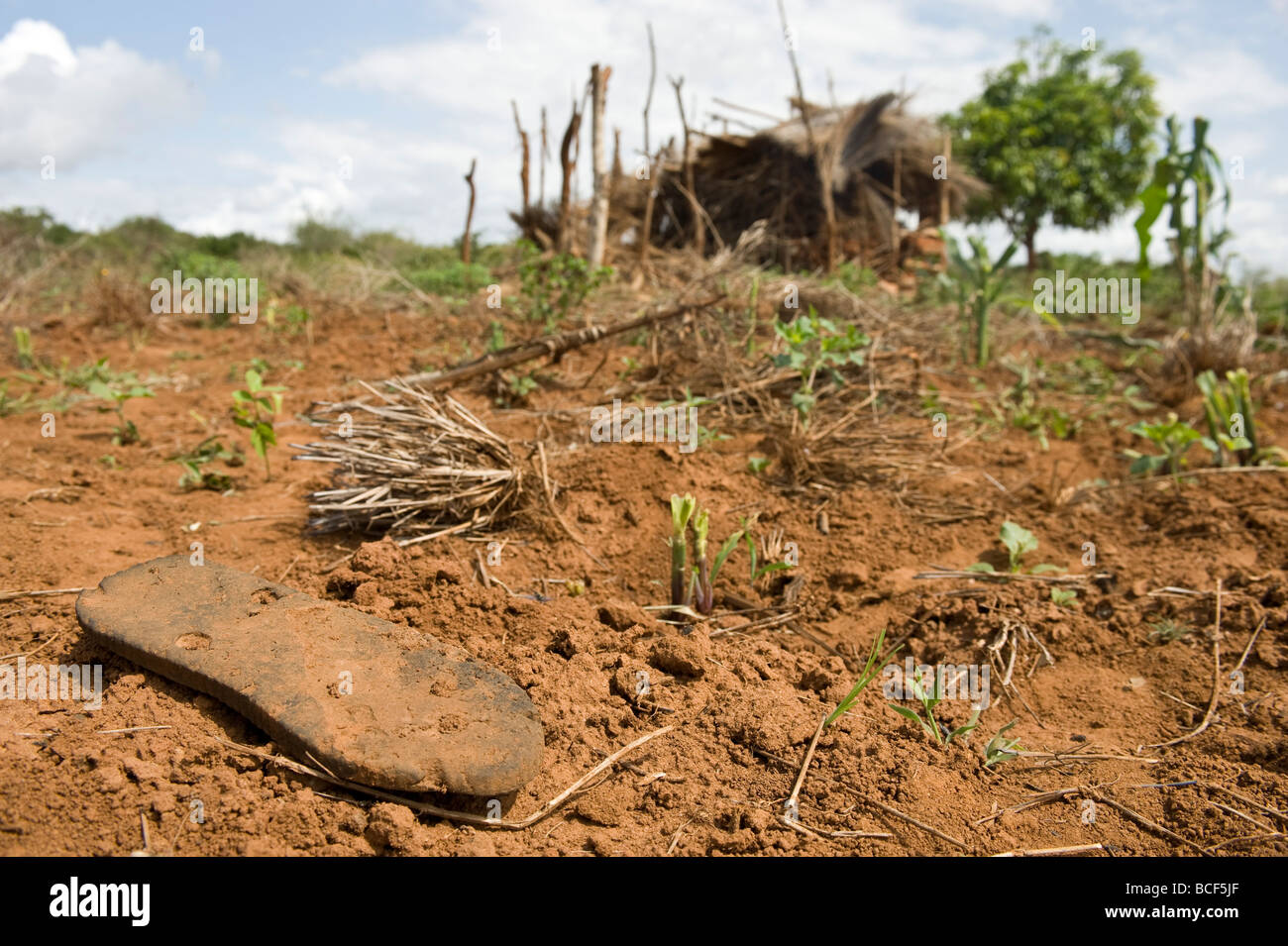 Abbandonato homestead dopo la siccità in Lango Baya, Kenya, Africa Foto Stock