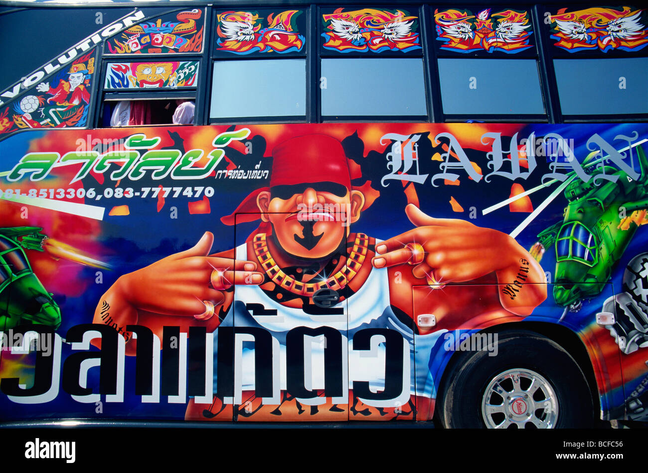 Thailandia, Bangkok, Decorazione Bus Artwork Foto Stock