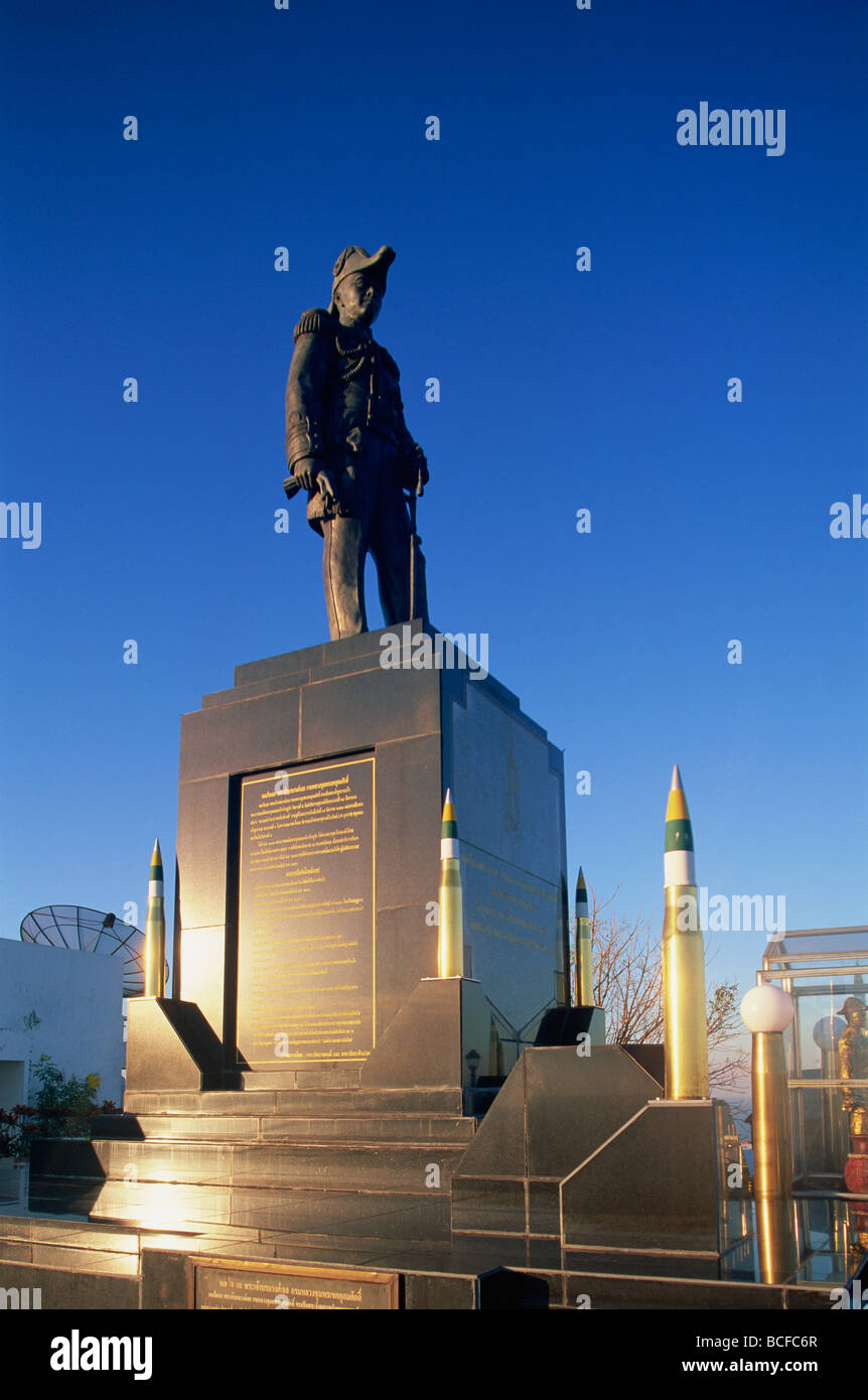 Thailandia, Pattaya, Statua di Admiral Krom Luang Jumbourn Khet Udomsakdi Foto Stock