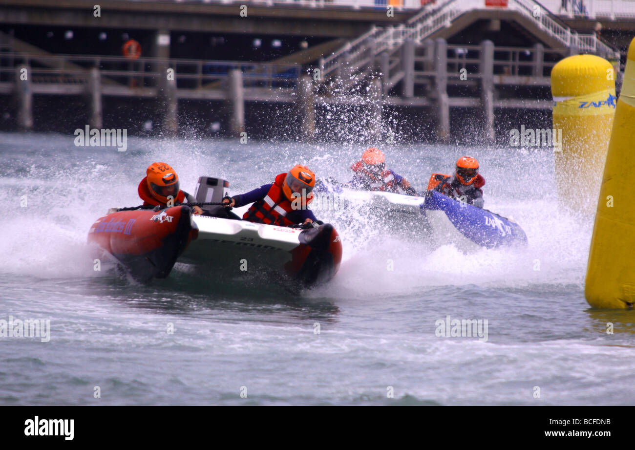 Gemini ZapCat - racing nella baia di Bournemouth nel luglio 2009 Foto Stock