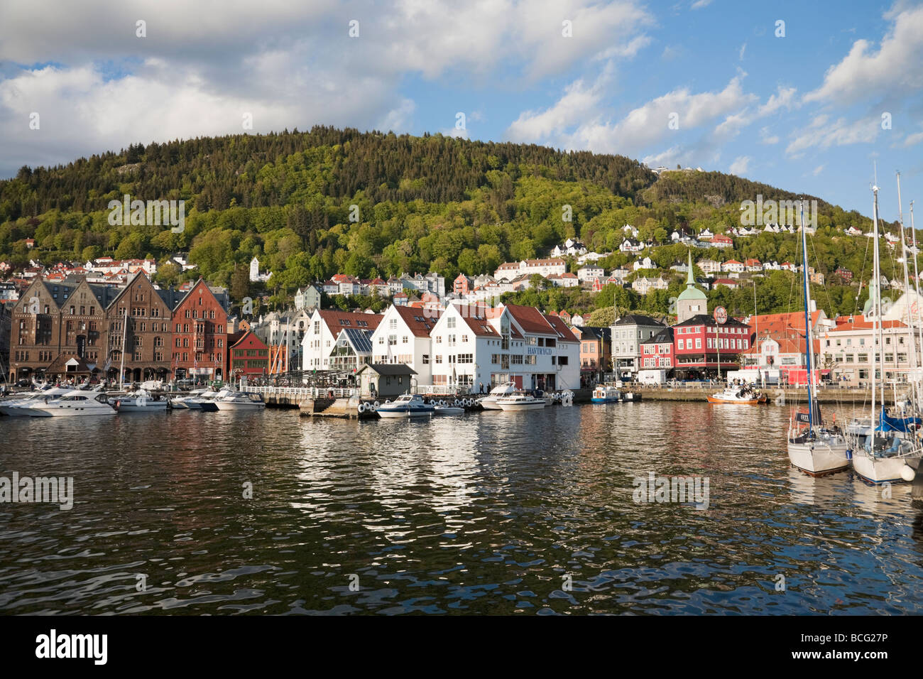 Vista sul porto di Bergen in Norvegia Foto Stock