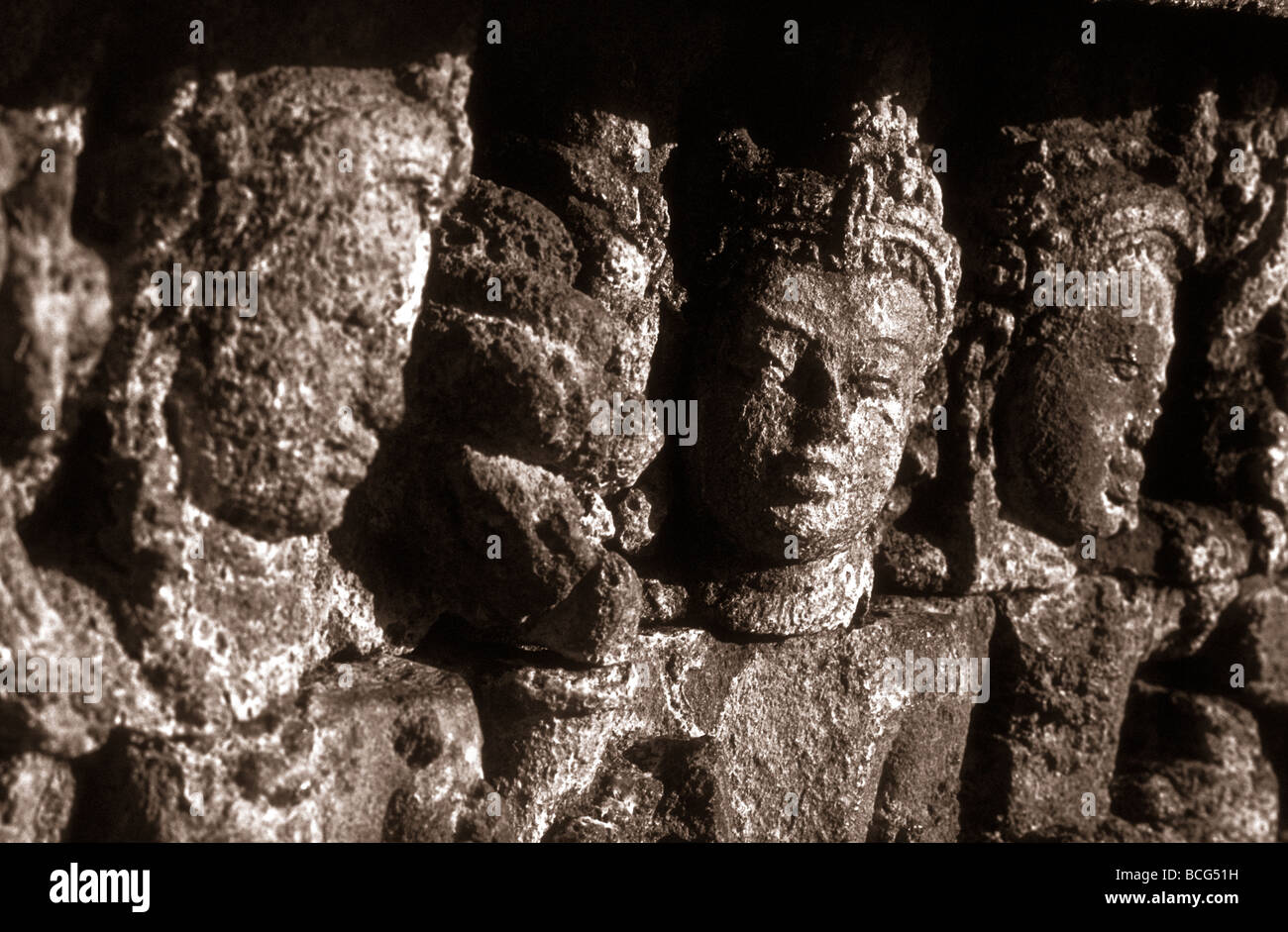 La parete orientale dettaglio borobudur indonesia java Foto Stock