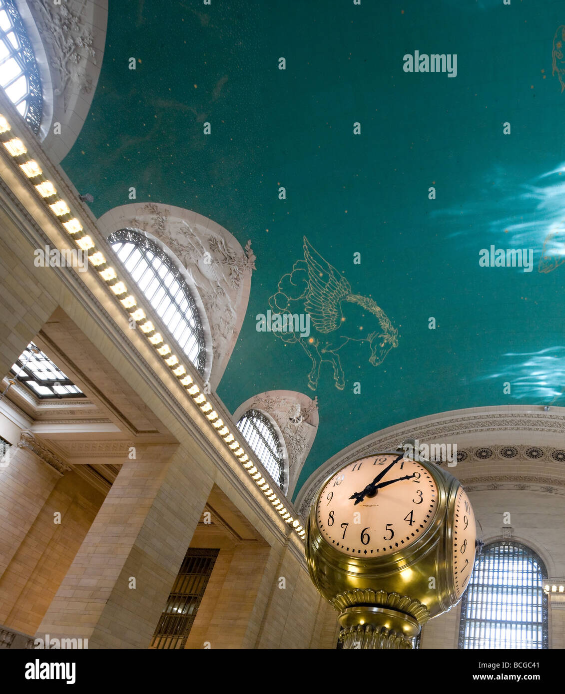 Stazione Grand Central Terminal di New York City che mostra l'orologio centrale Foto Stock