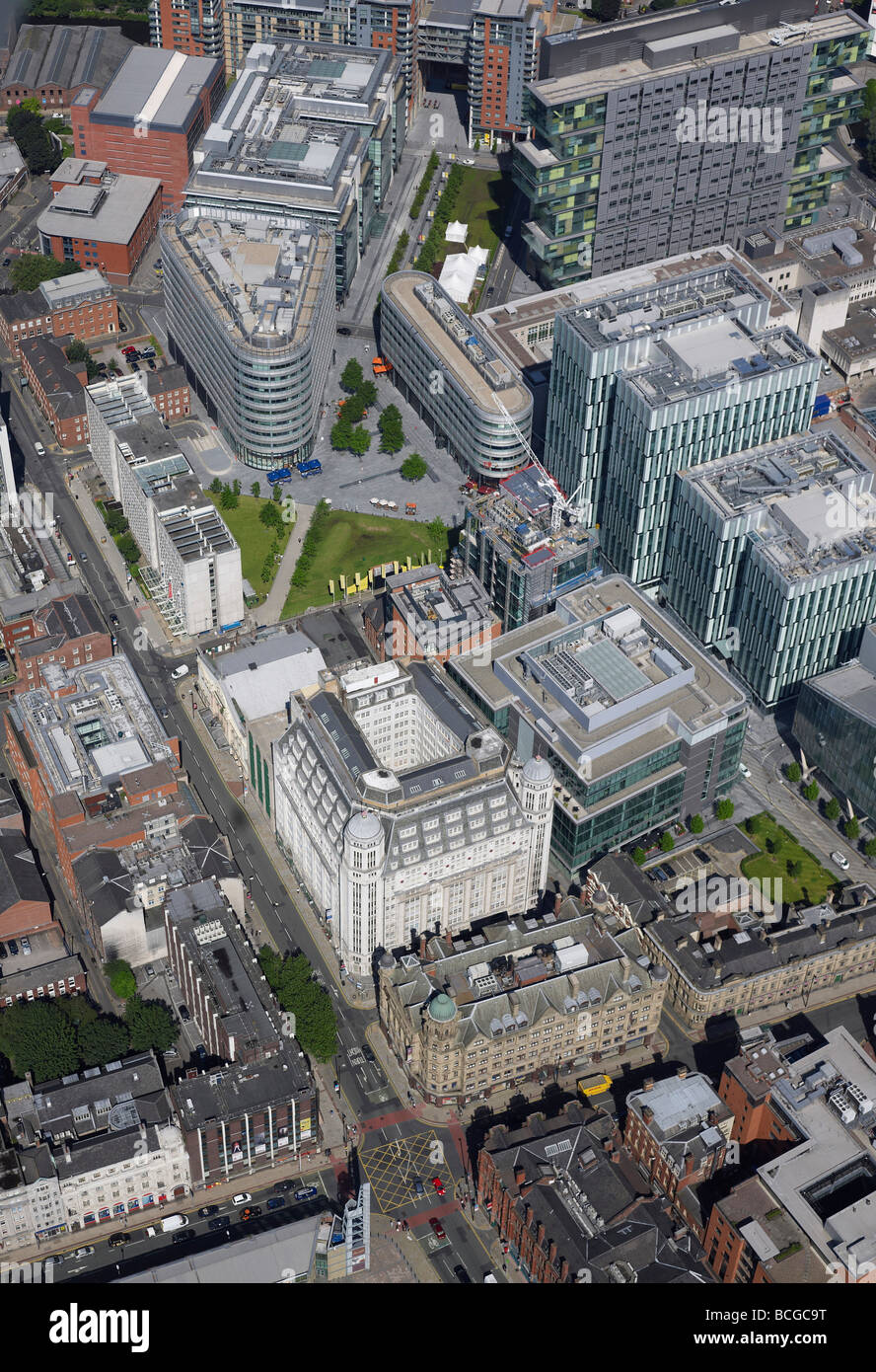 Il centro della città di Manchester, Quay Street e la zona business, dall'aria, luglio 2009, l'Inghilterra settentrionale Foto Stock