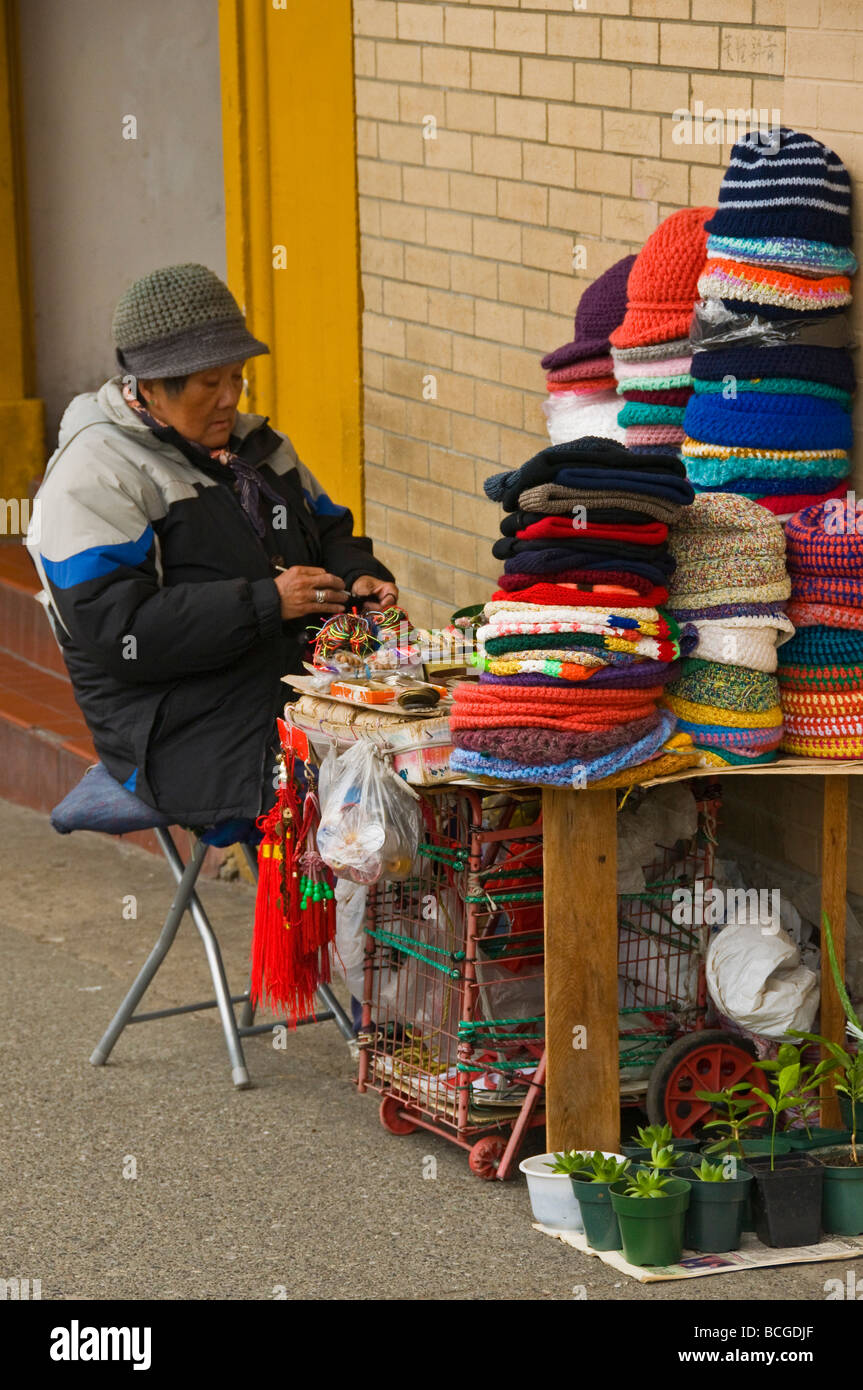 Venditore in Chinatown a Vancouver in Canada Foto Stock