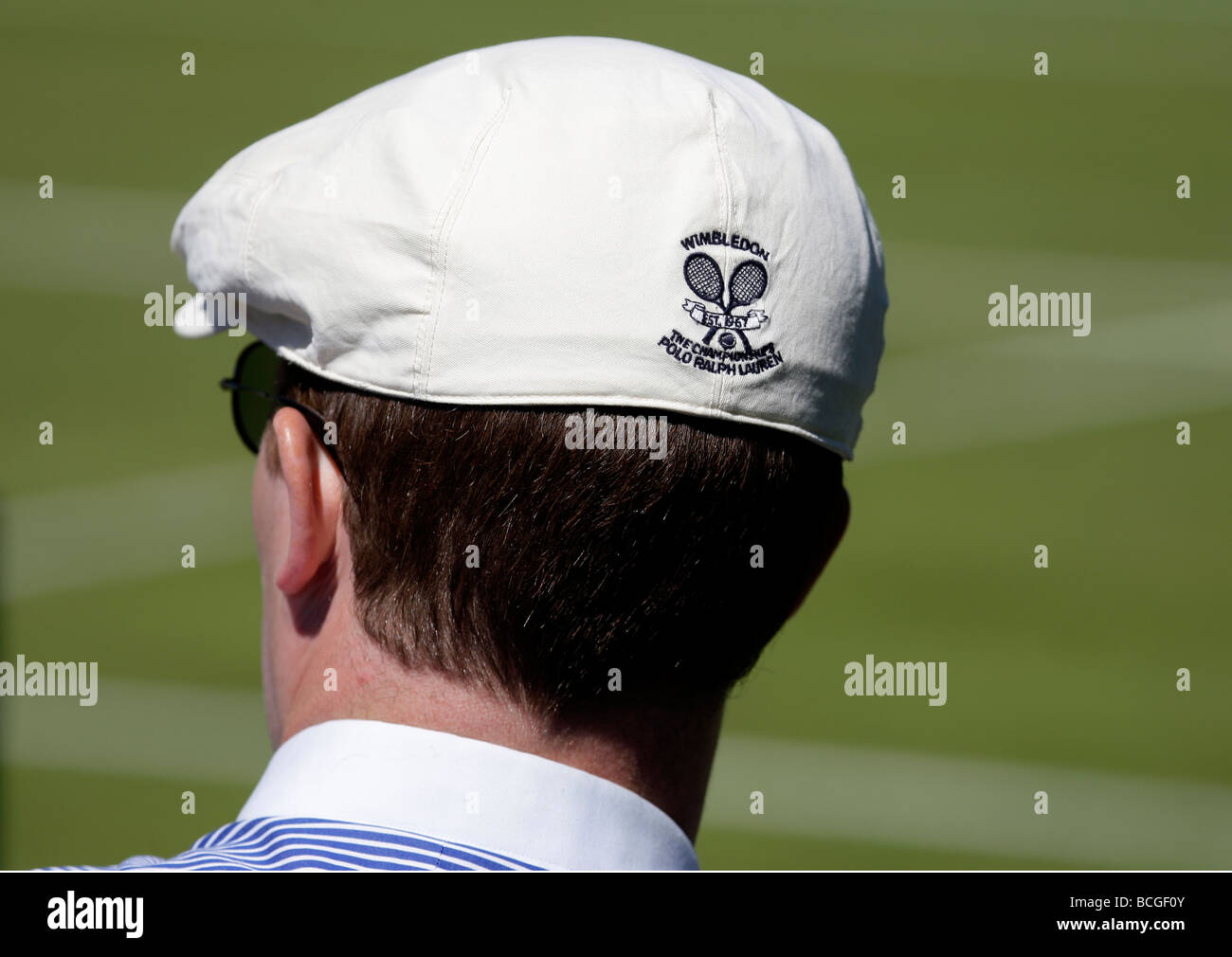 Testa di usura per guardafili Cappello con logo in campionati di Wimbledon  Foto stock - Alamy