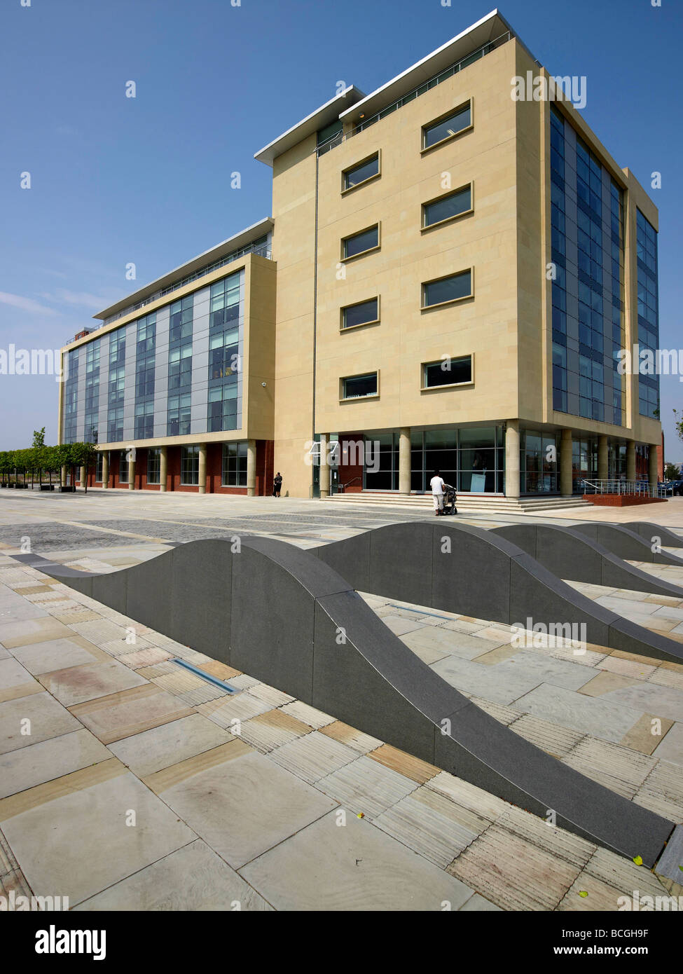 Nuovo edificio per uffici, area di banchina, Hull, Humberside, nell Inghilterra del Nord Foto Stock