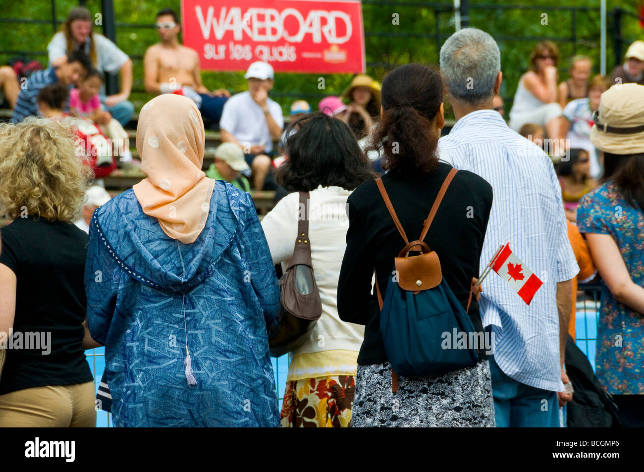 Folla multiculturale durante il Canada alle celebrazioni del giorno Montreal Foto Stock