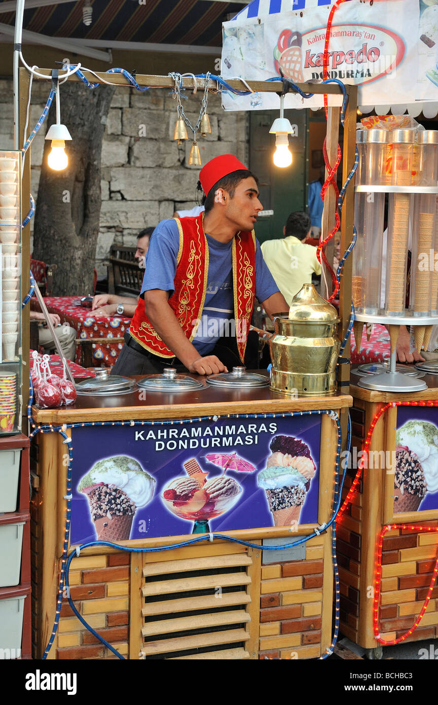 Commerciante di ghiaccio in Istanbul Turchia Islanbul Foto Stock