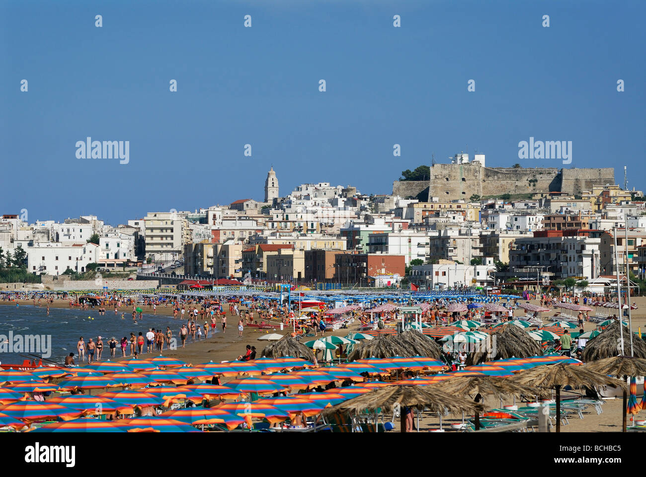 Vieste Puglia Italia Gargano spiagge di sabbia della città di Vieste Foto Stock