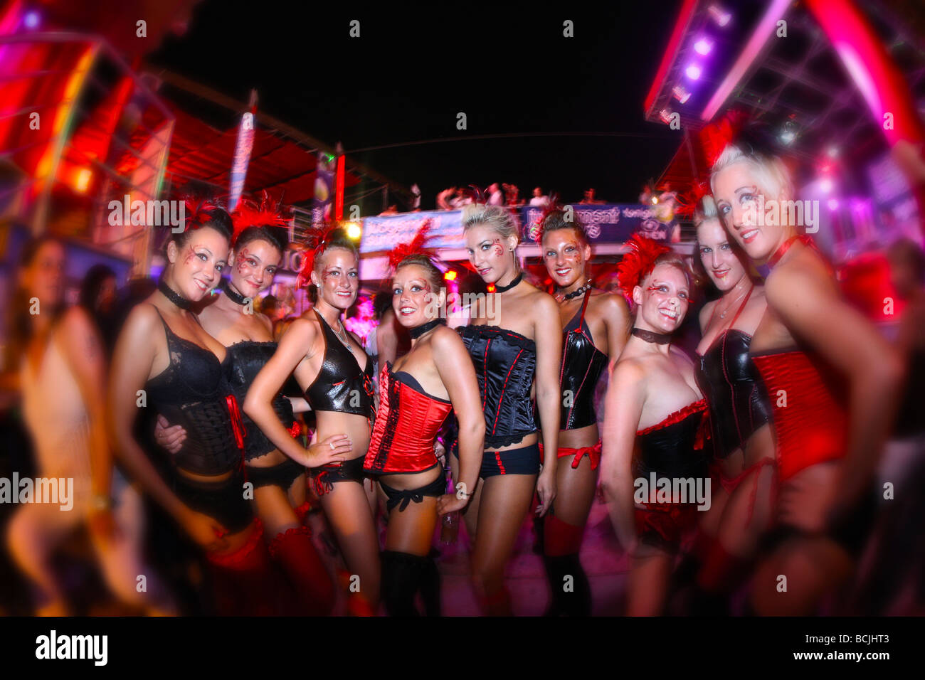 EDEN CLUB GIRL ballerini , sentenza domenica , IBIZA , SAN ANTONIO , ISOLE BALEARI , Spagna Foto Stock