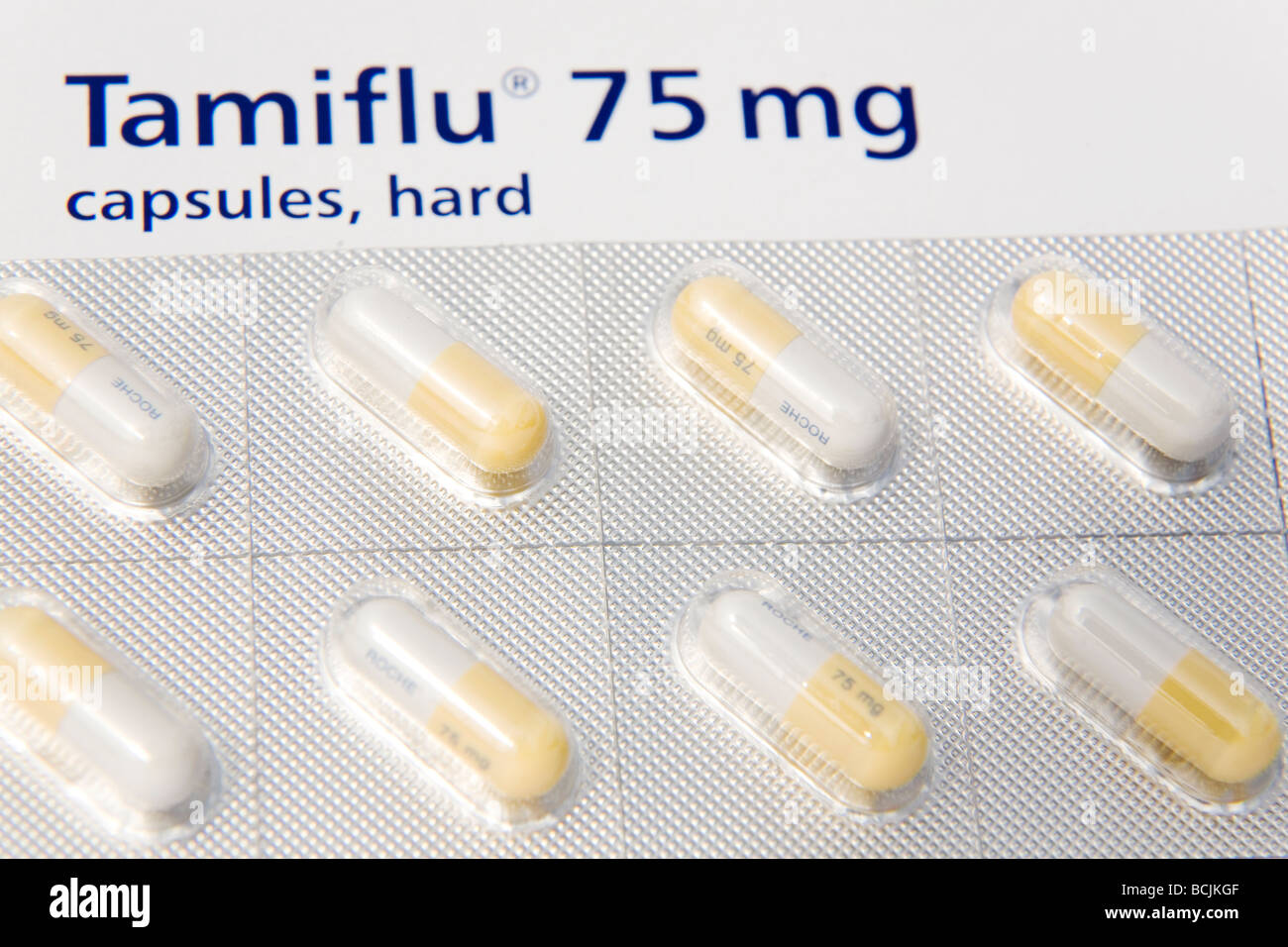Tamiflu 75 mg compresse è illustrato uno dei medicinali prescritti a persone con i sintomi di influenza suina. Foto Stock