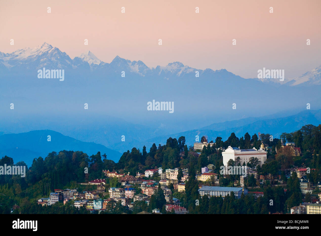 India Bengala Occidentale, Darjeeling, vista del centro città Foto Stock