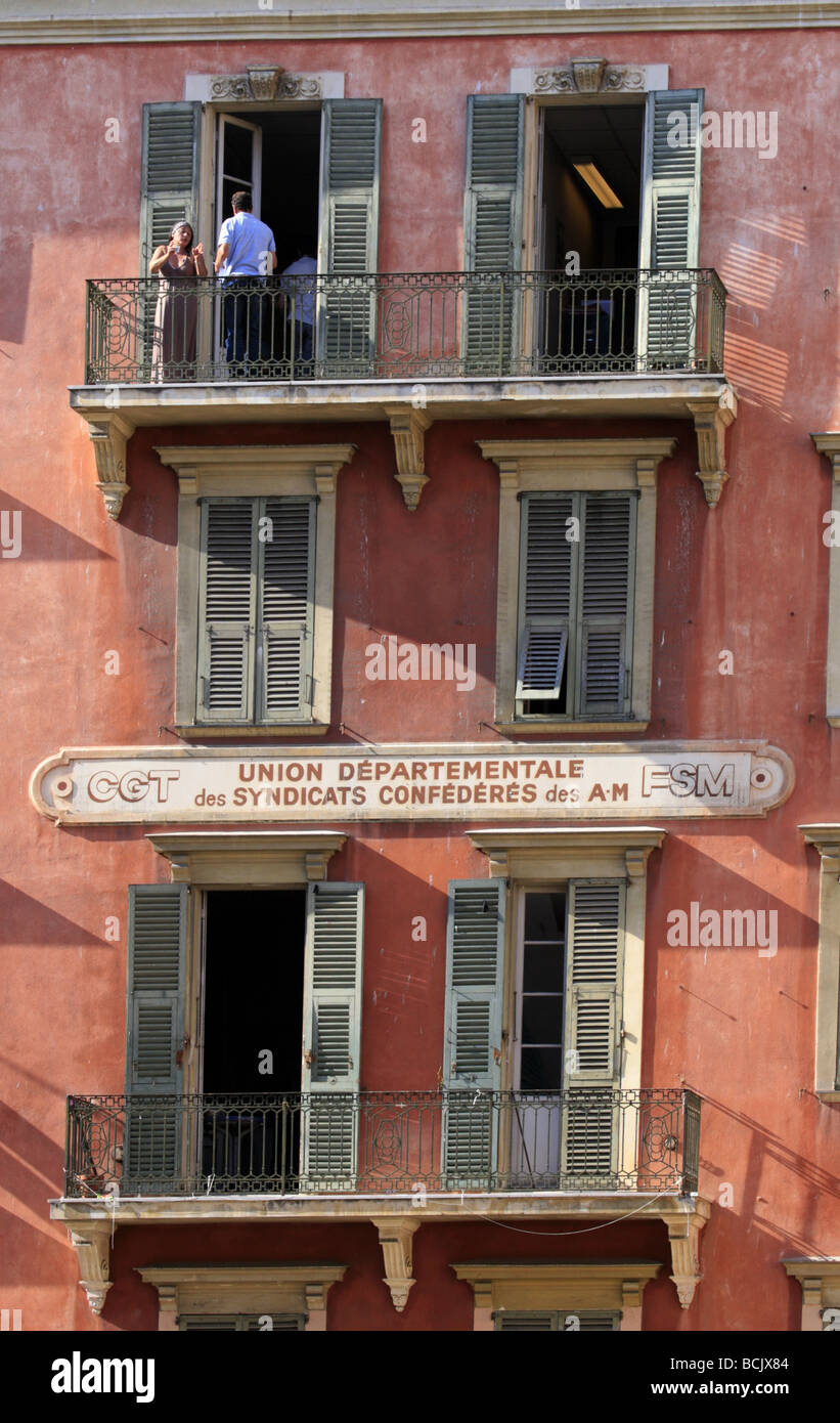Matura sul balcone di Nice Cote d Azur Francia Foto Stock