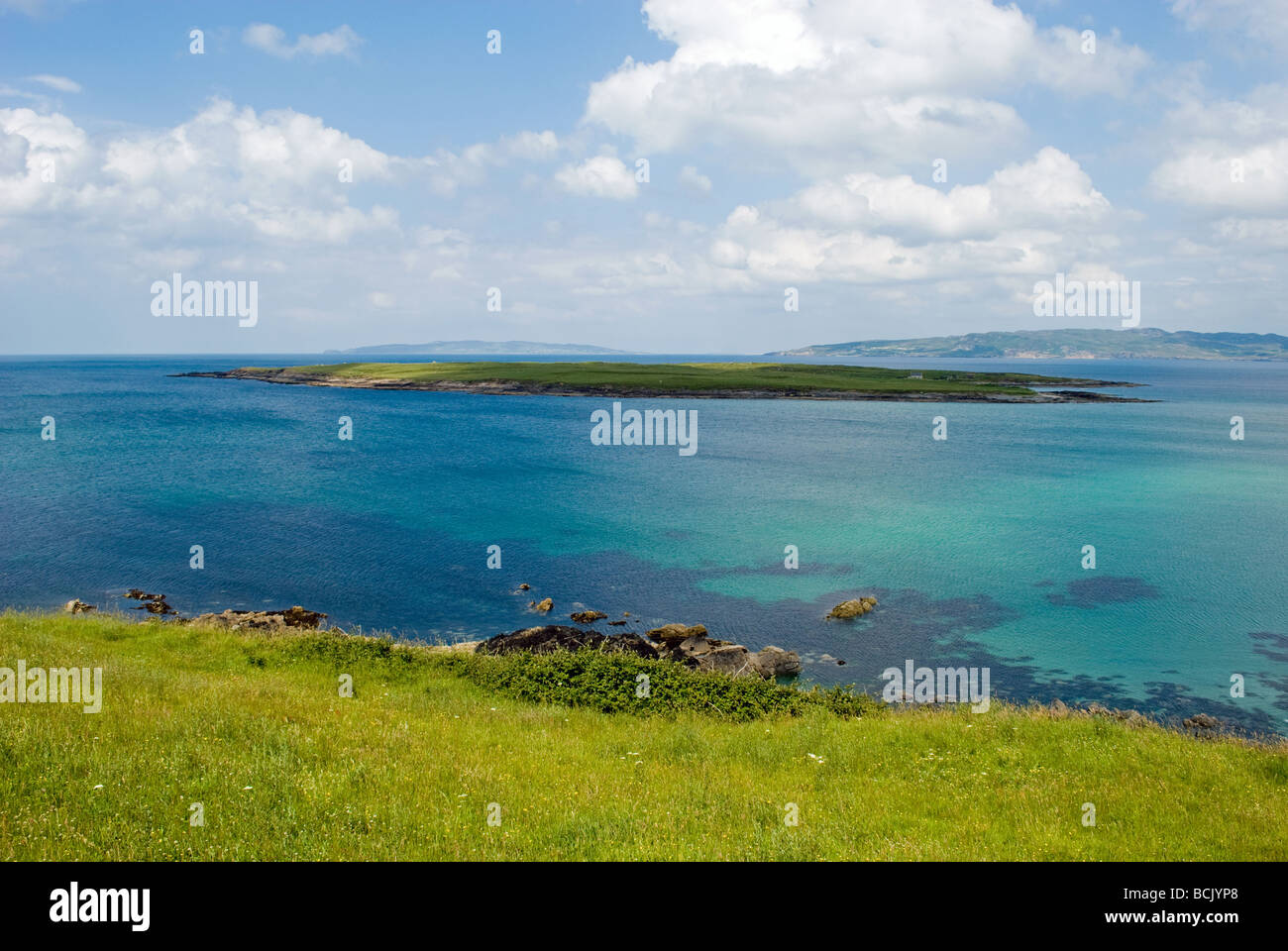 Vista di Inishkeel Isola, Portnoo, a sud-ovest di Donegal Foto Stock