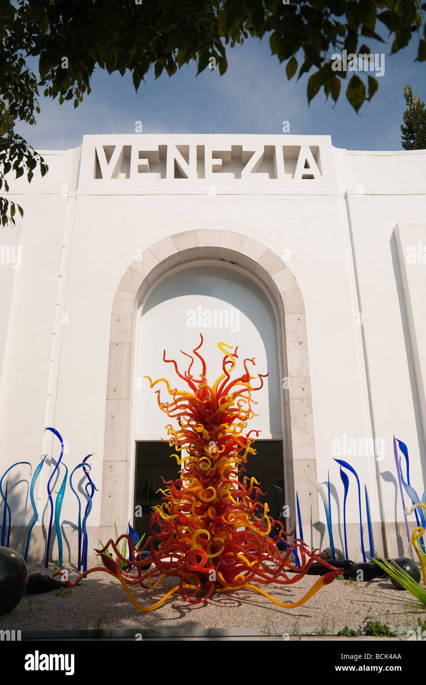 Venezia 2009 Biennale nei giardini e Padiglioni ai Giardini il Padiglione Venezia con sculture in vetro Foto Stock