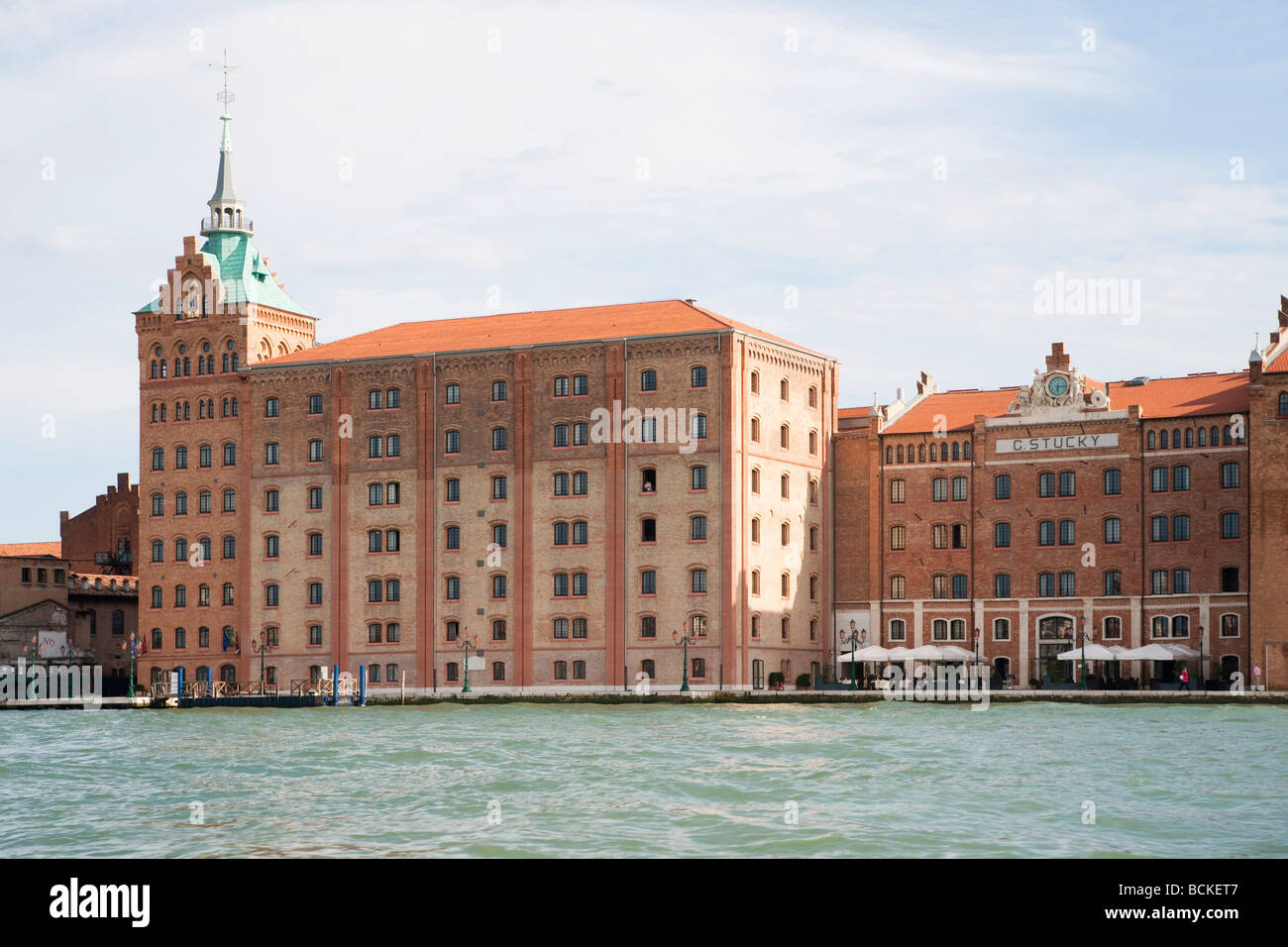 Venezia - Hotel Hilton convertito dal vecchio G Stucky Molina mulini edifici Foto Stock