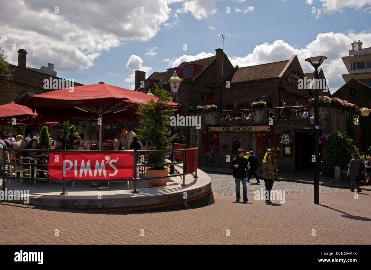 L'Anchor Pub, il Ponte di Londra Inghilterra REGNO UNITO Foto Stock
