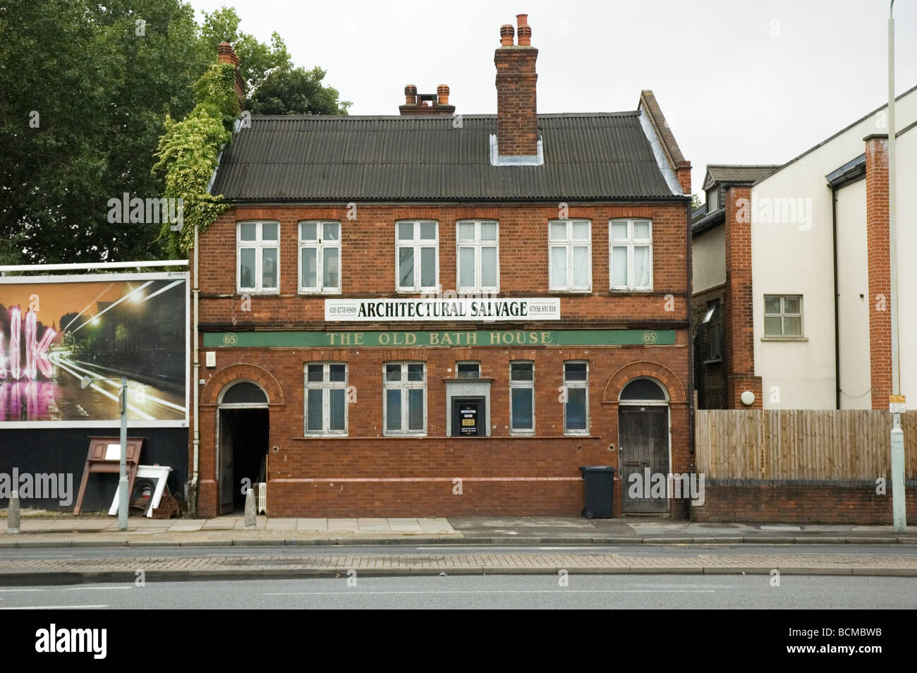 Recupero architettonico business nel Vecchio Bagno Casa di Sydenham, Londra del sud Foto Stock