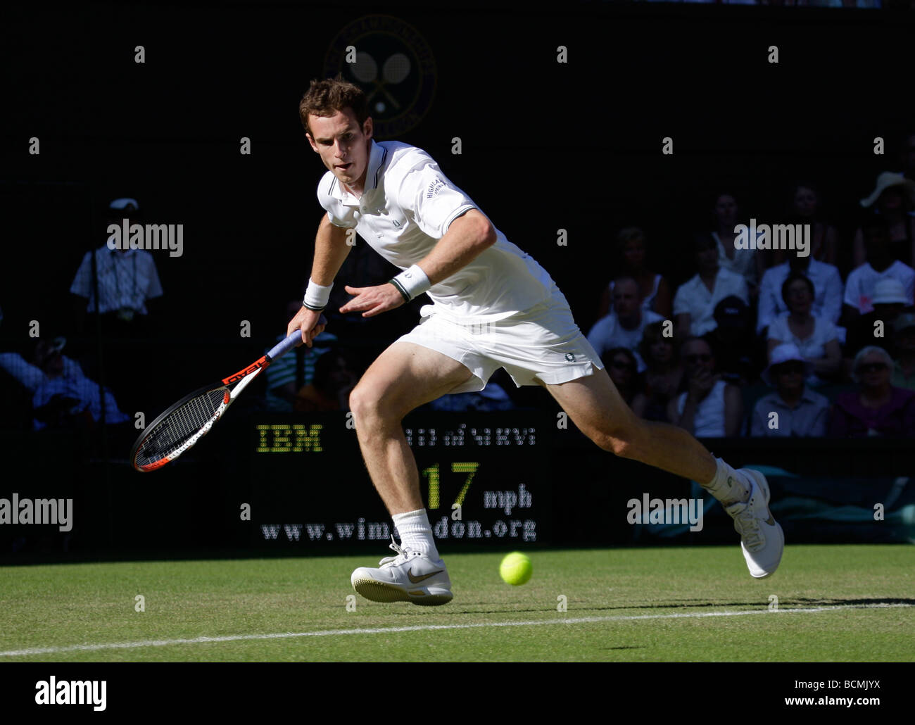 Campionati di Wimbledon 2009, Andy Murray GBR in azione Foto Stock