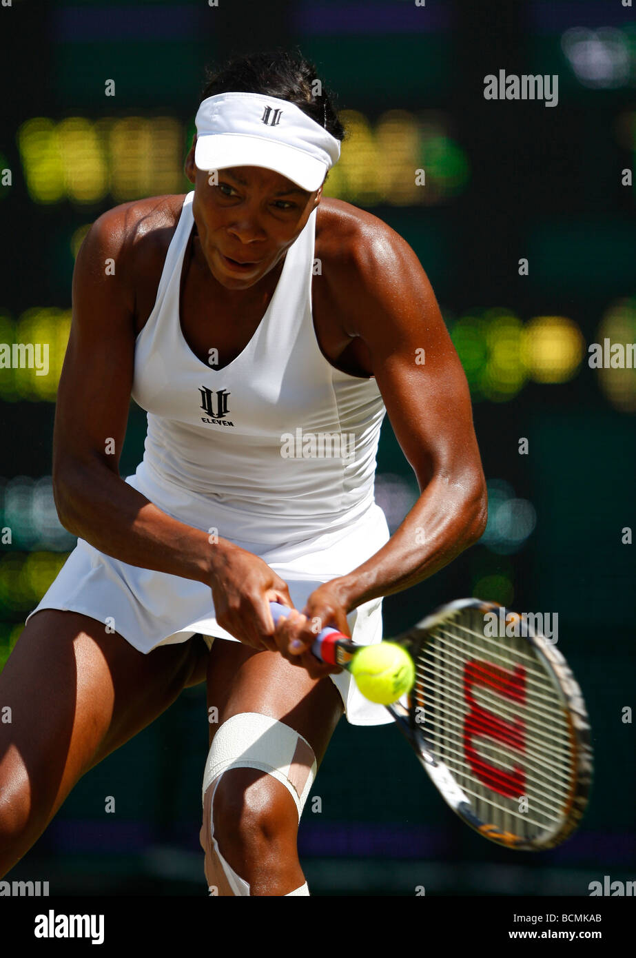 Campionati di Wimbledon 2009, Venus Williams USA in azione Foto Stock