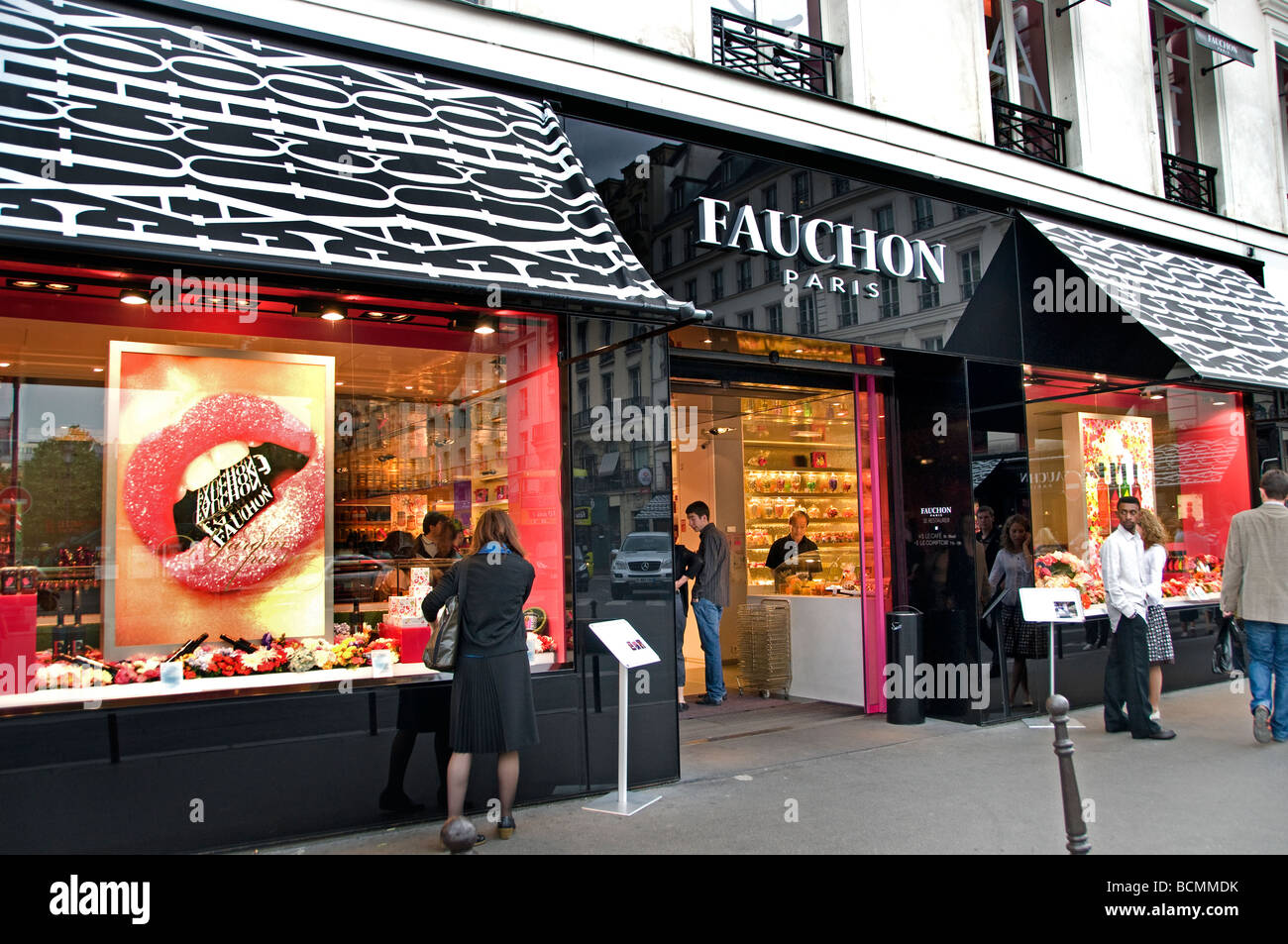 Fauchon Francia Paris lusso negozio alimentari prelibatezze Place de Madeleine Foto Stock