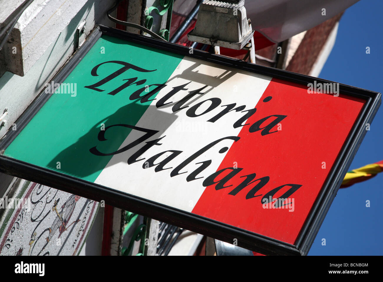 Segno esterno ristorante italiano, Soho, Londra Foto Stock